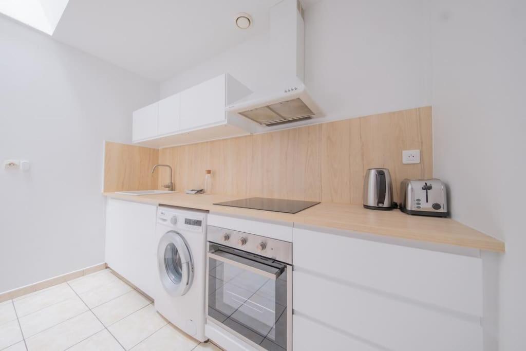 Appartement L'Ange Au Sourire à Reims Extérieur photo
