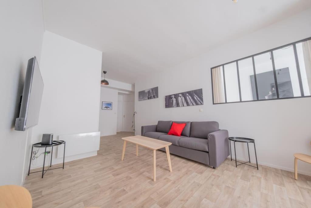Appartement L'Ange Au Sourire à Reims Extérieur photo