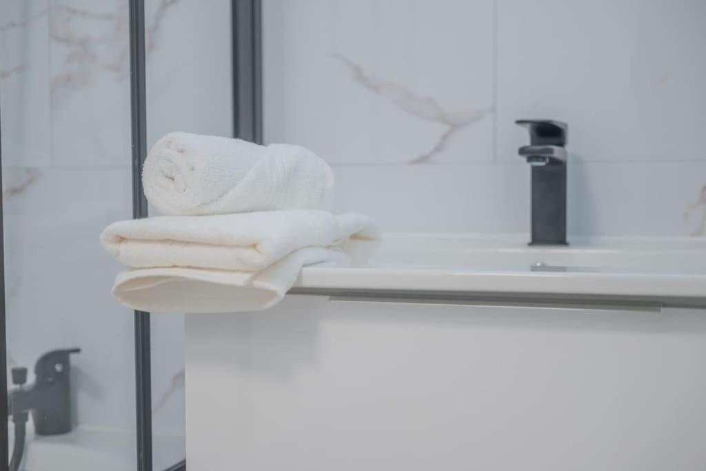 Appartement L'Ange Au Sourire à Reims Extérieur photo