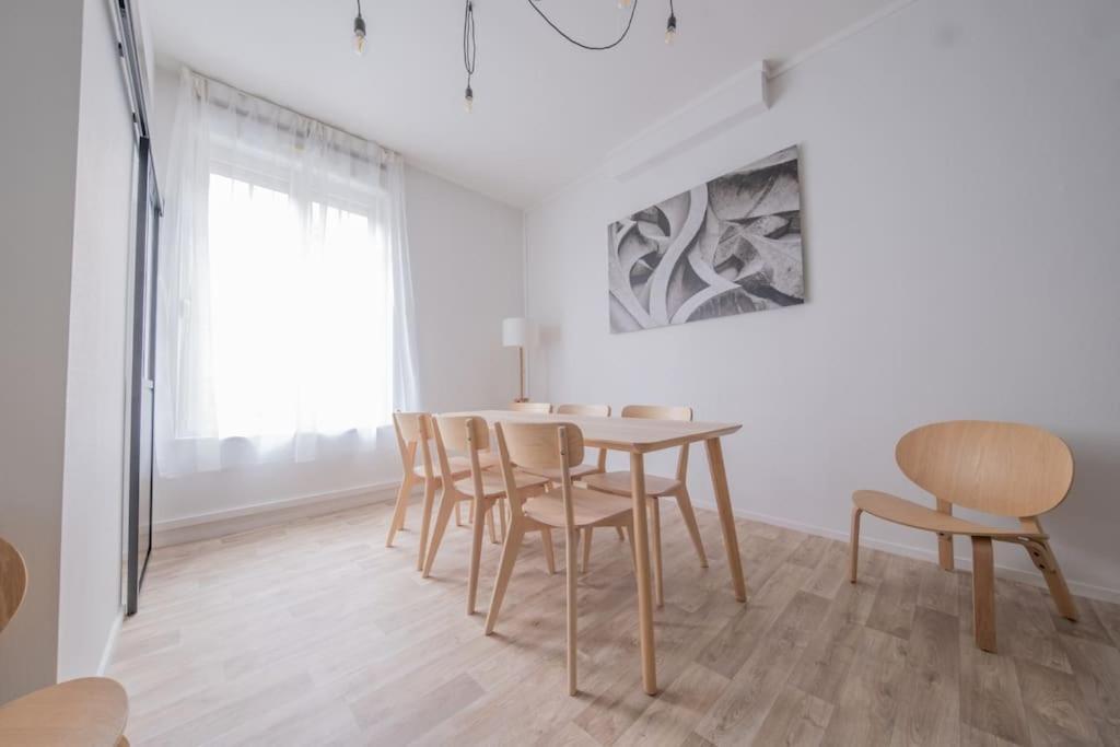 Appartement L'Ange Au Sourire à Reims Extérieur photo